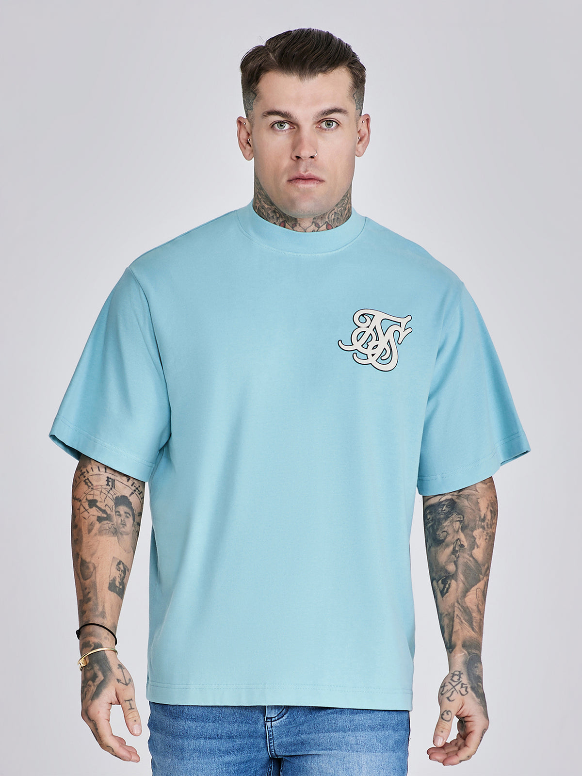 t-shirts / Oversized T-Shirt