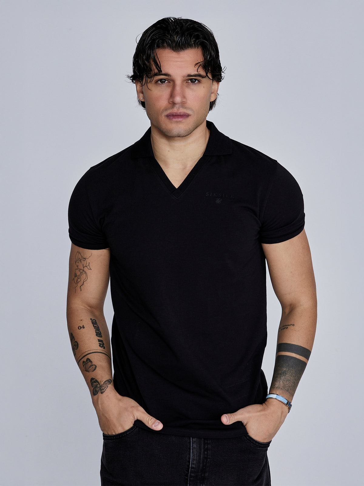 t-shirts / V-Neck Polo