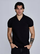 t-shirts / V-Neck Polo