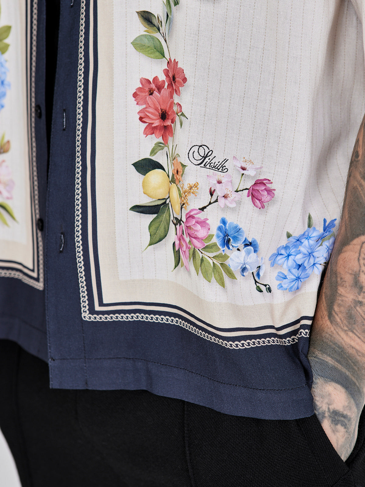 shirts / Resort Shirt