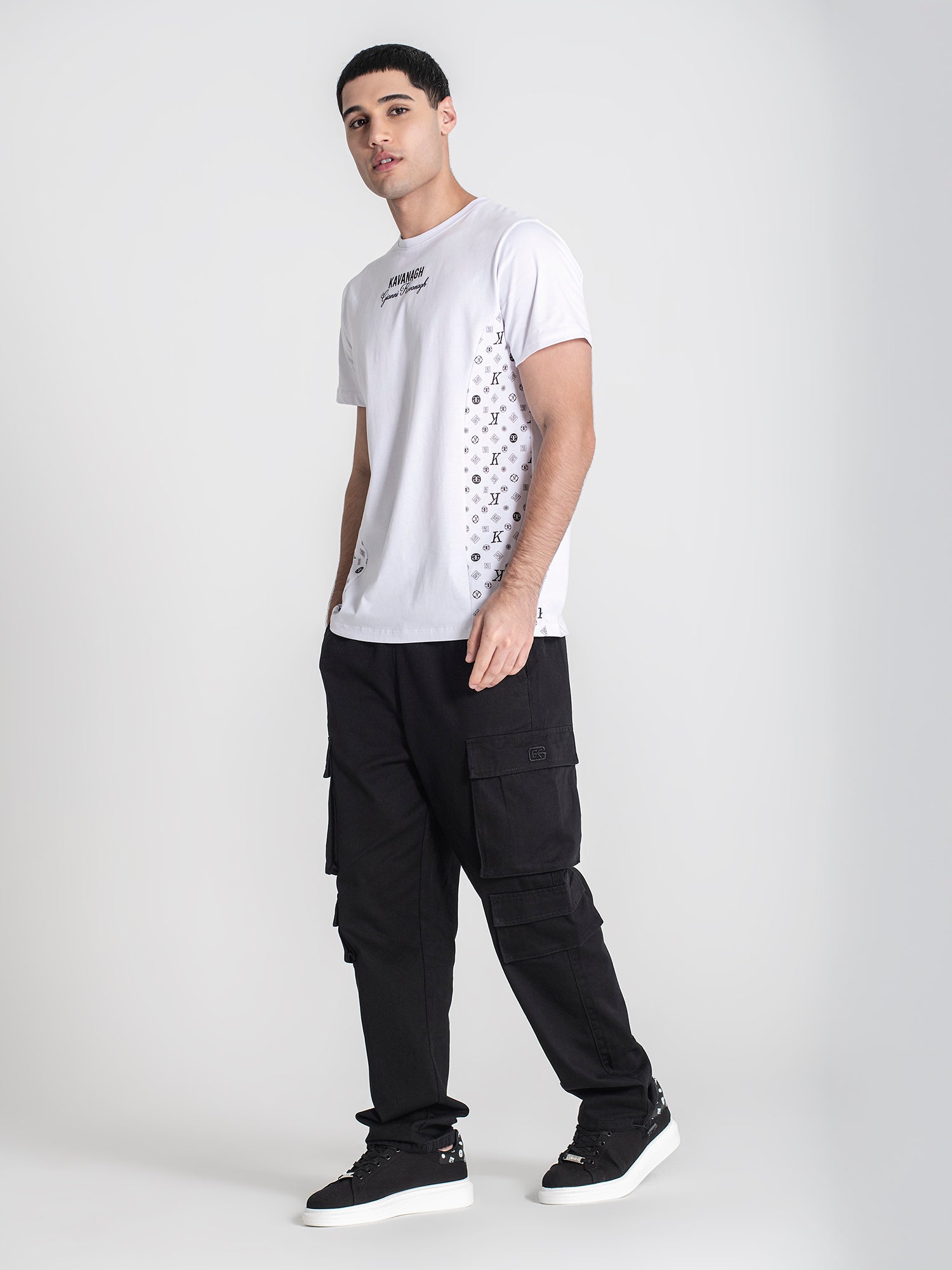 t-shirts / White Logomania Tee