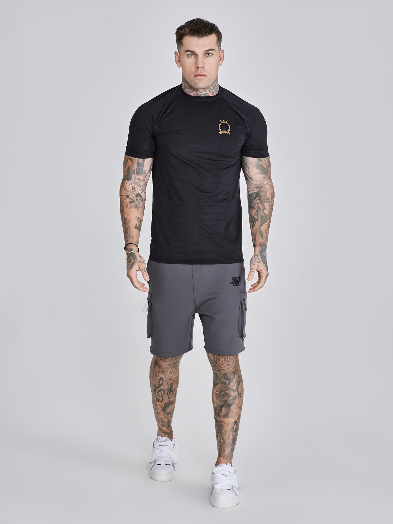 t-shirts / Crest Tech T-Shirt