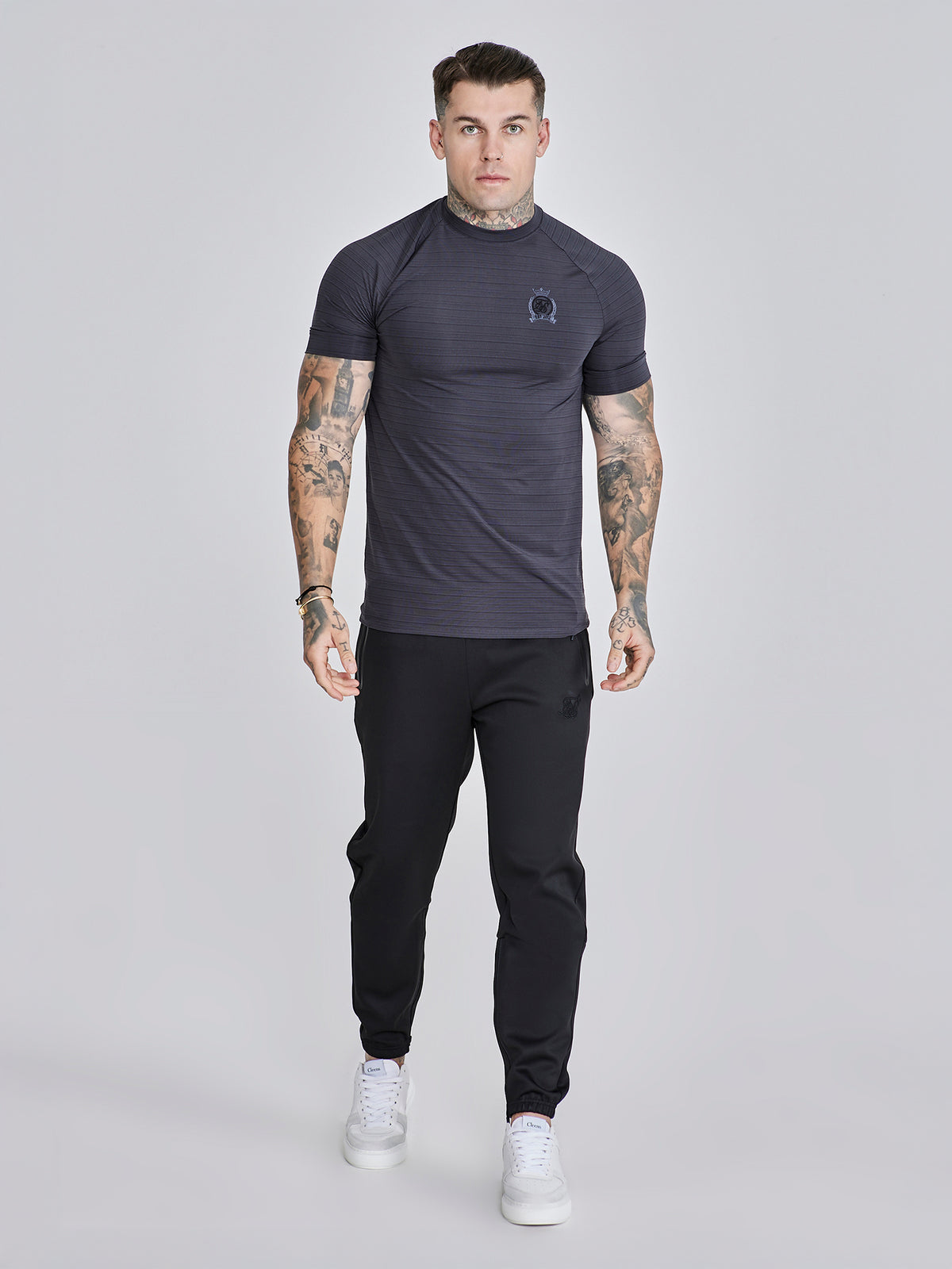 t-shirts / Crest Tech T-Shirt