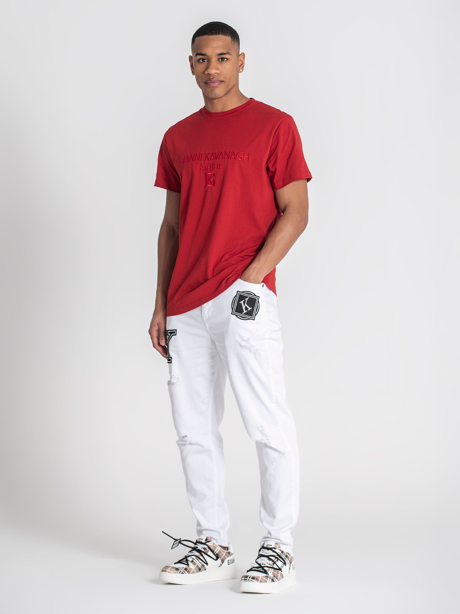 t-shirts / Burgundy Atelier Tee