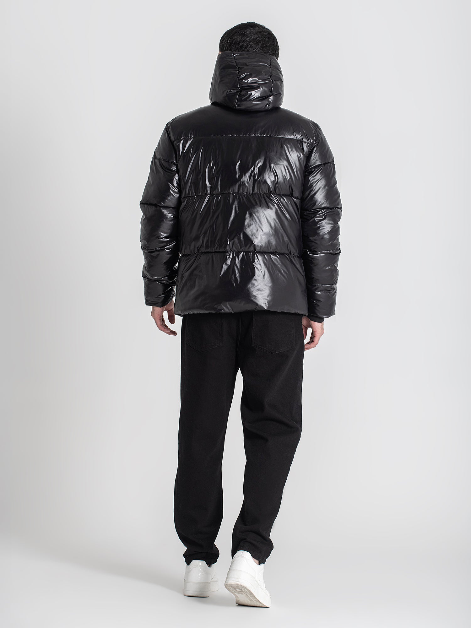 puffers / Black Tape Puffer Jacket