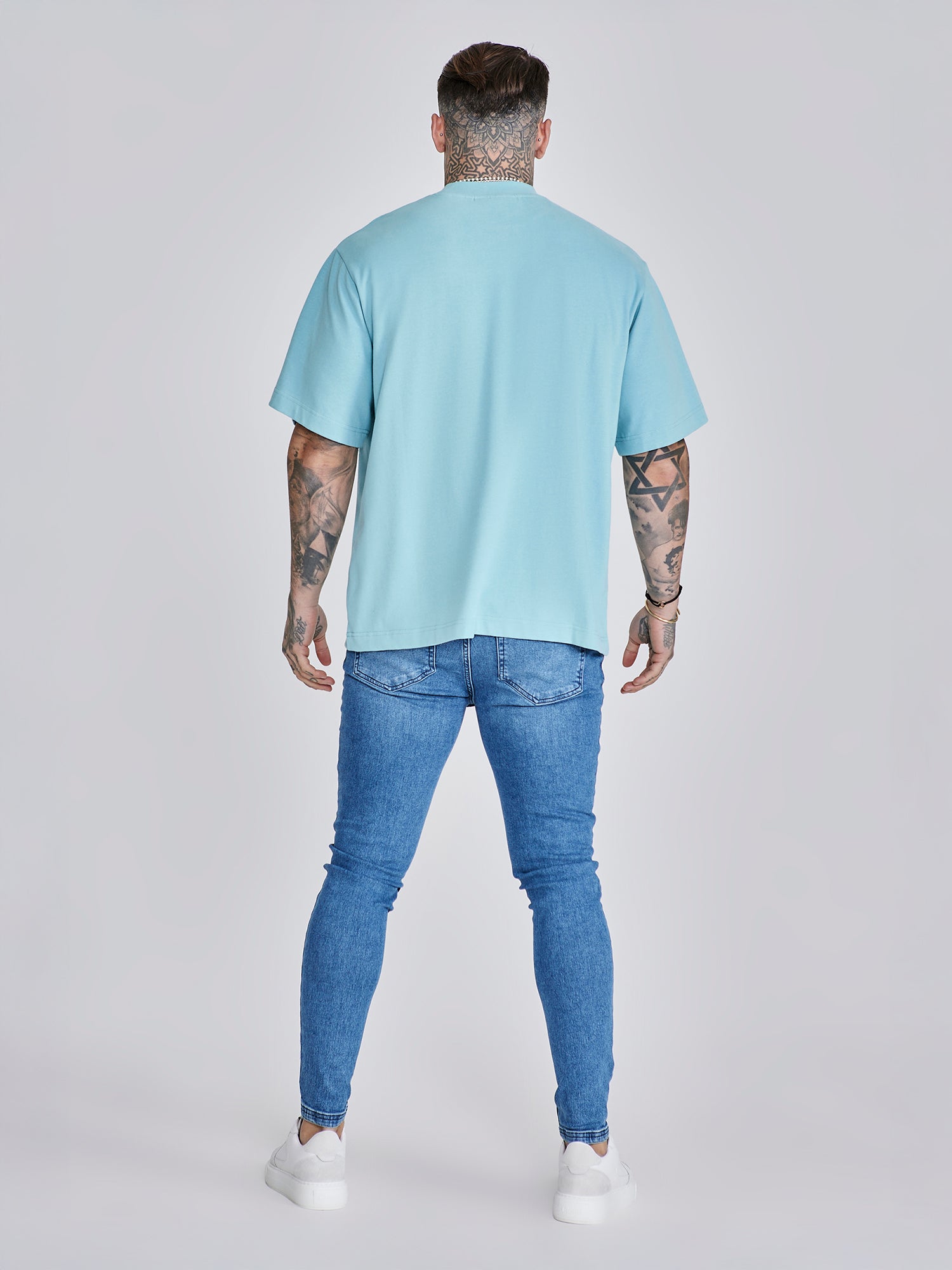 t-shirts / Oversized T-Shirt