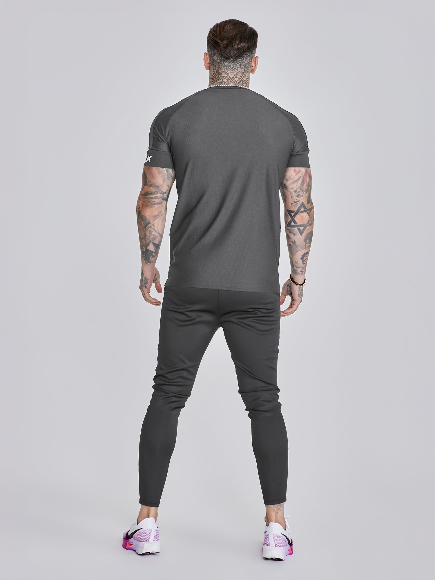 t-shirts / Tech T-Shirt