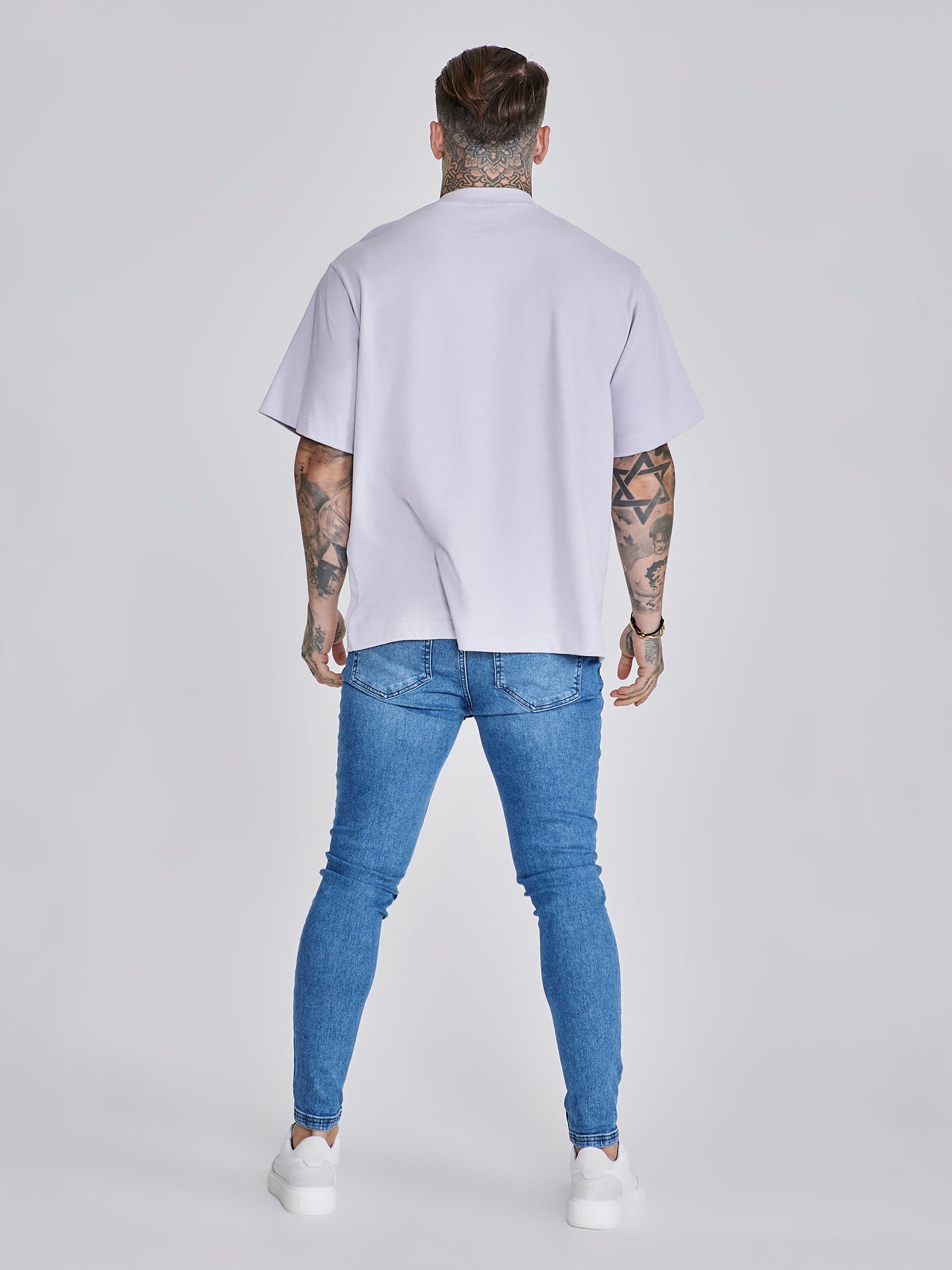 t-shirts / Oversized T-Shirt