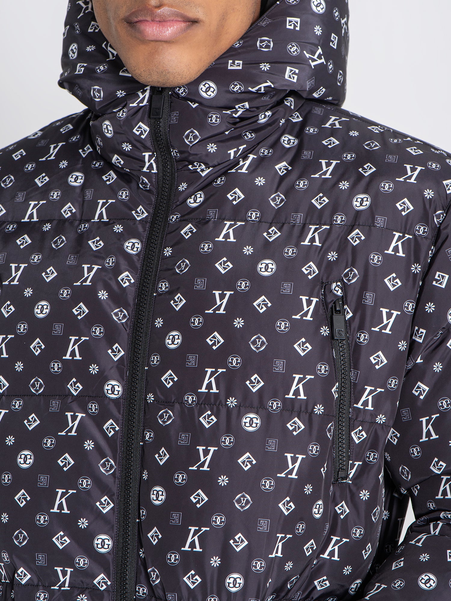 overcoats / Black Logomania Puffer Coat