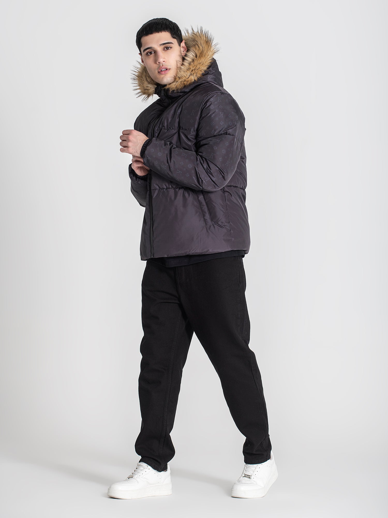 puffers / Black Logomania Puffer Jacket