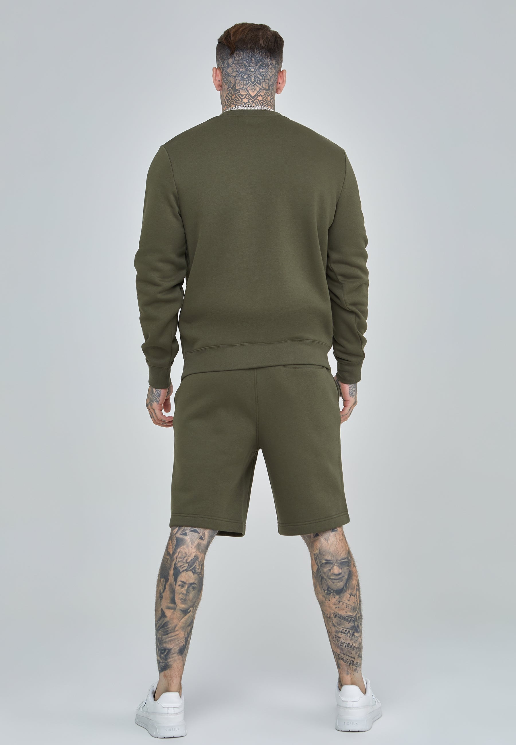 Khaki Essential Sweatshirt (4)