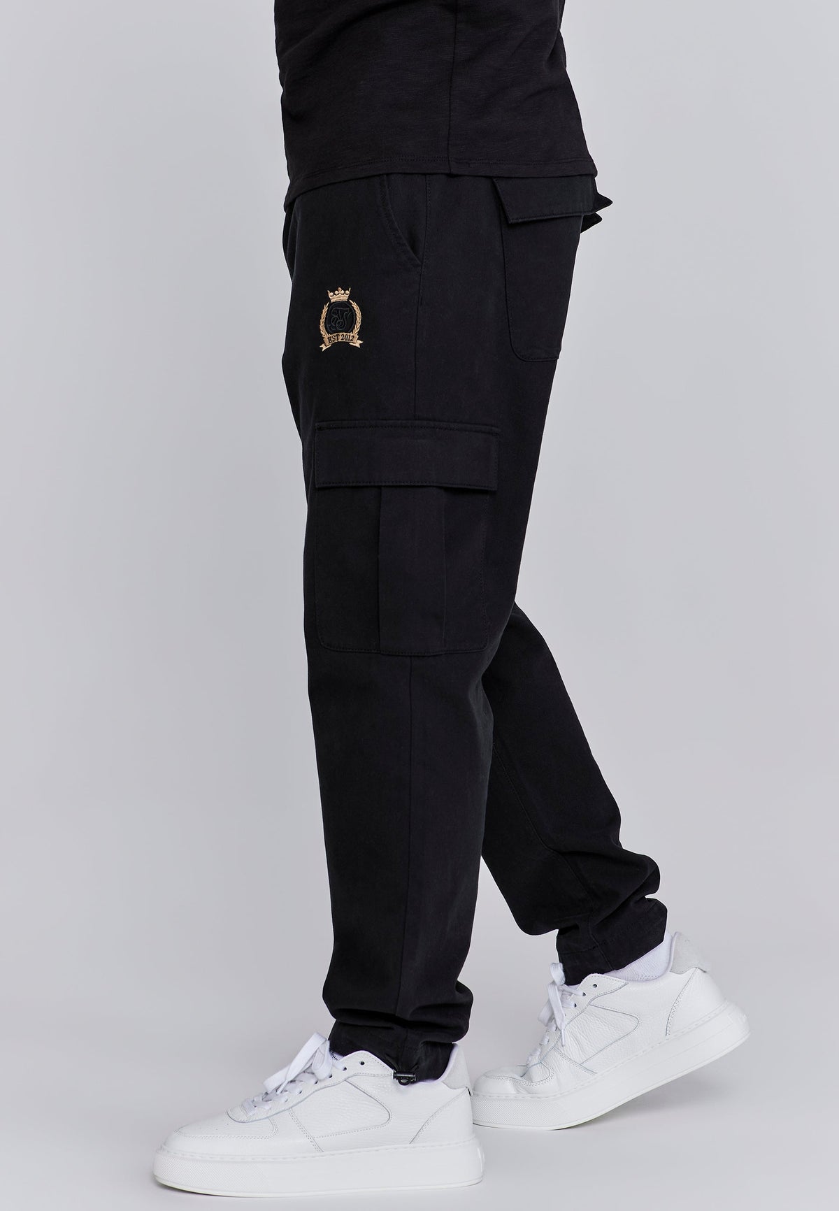Black Cargo Pants (1)