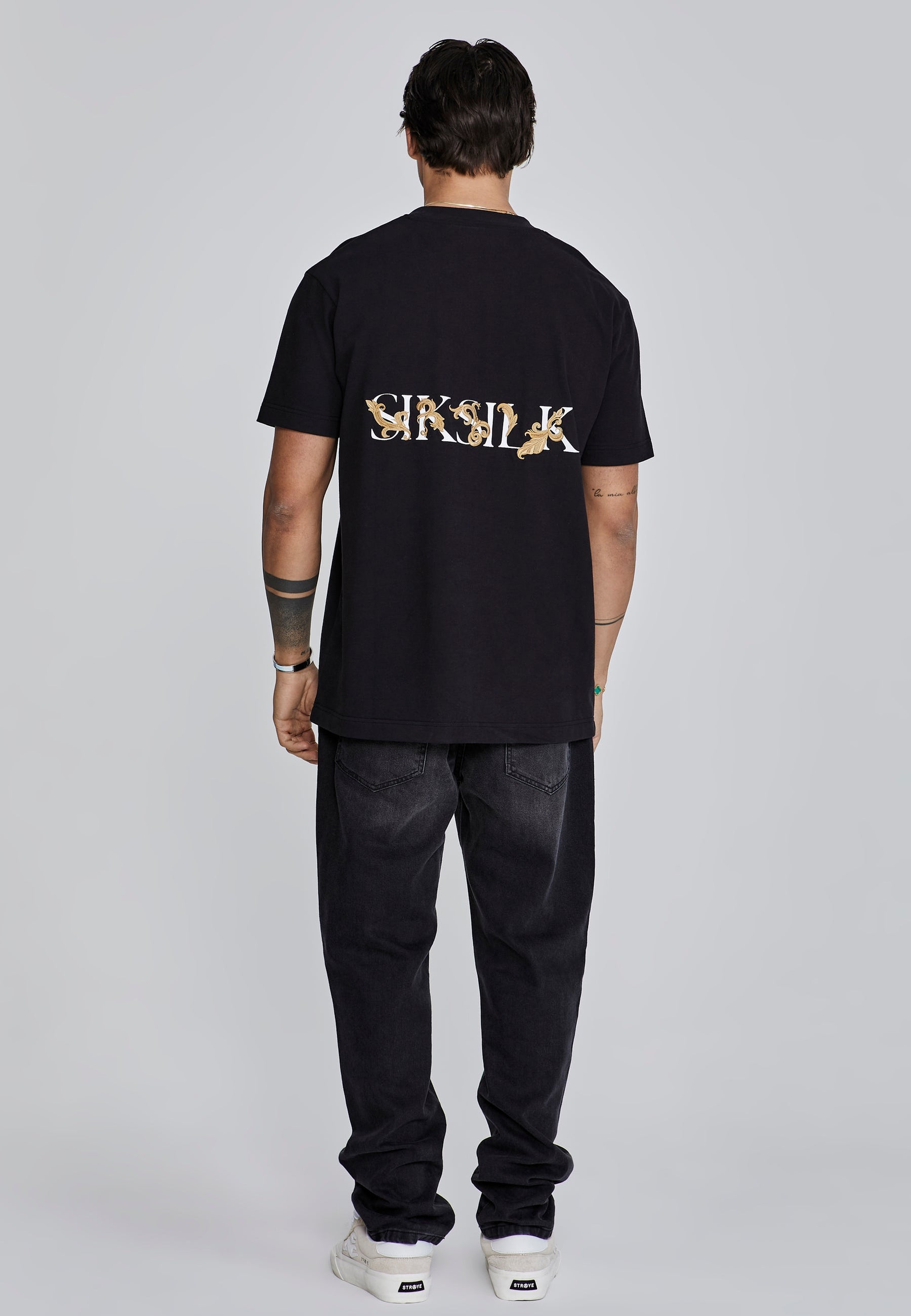 Black Filigree T-Shirt (4)
