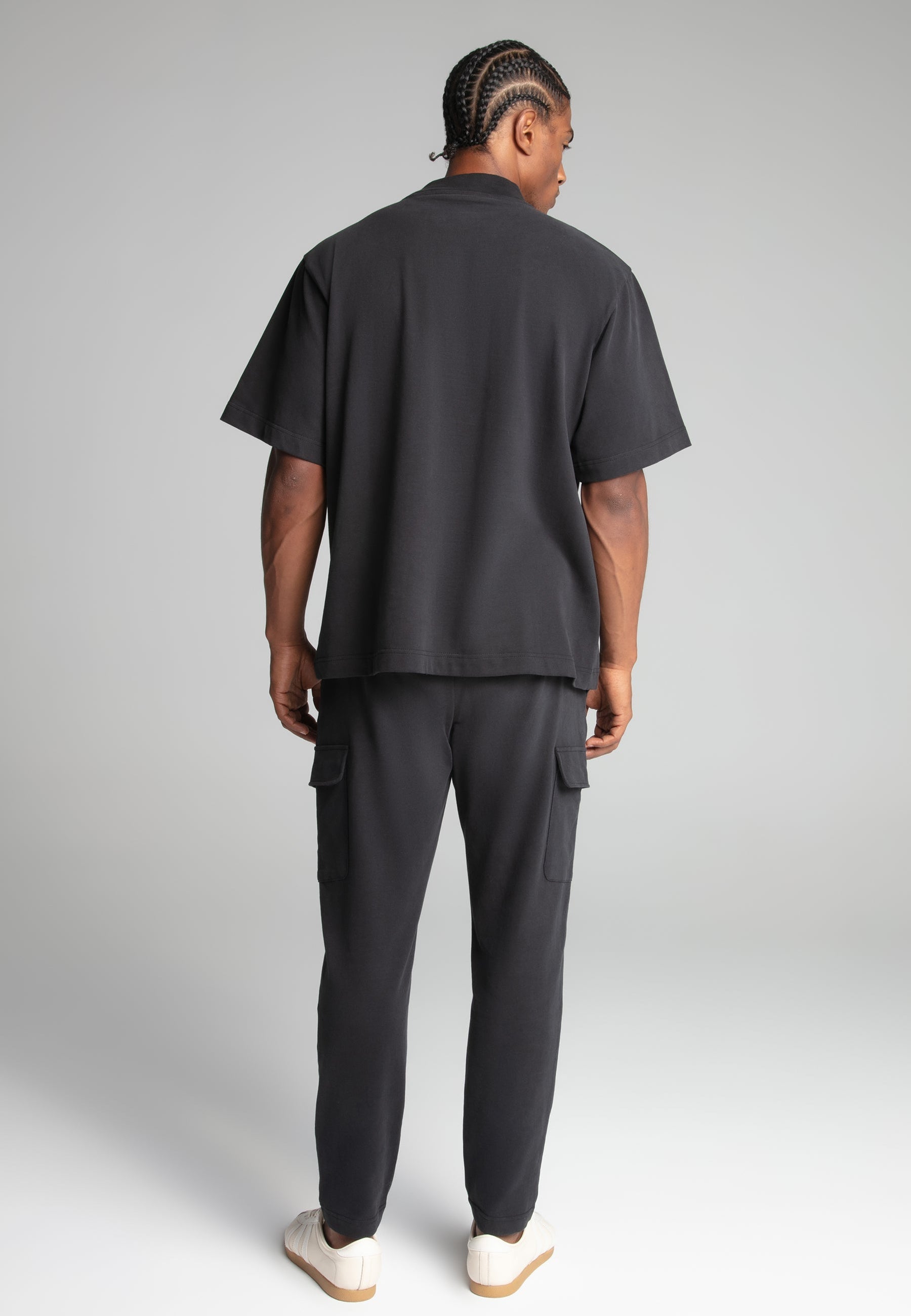 Black Premium Crest T-Shirt (4)