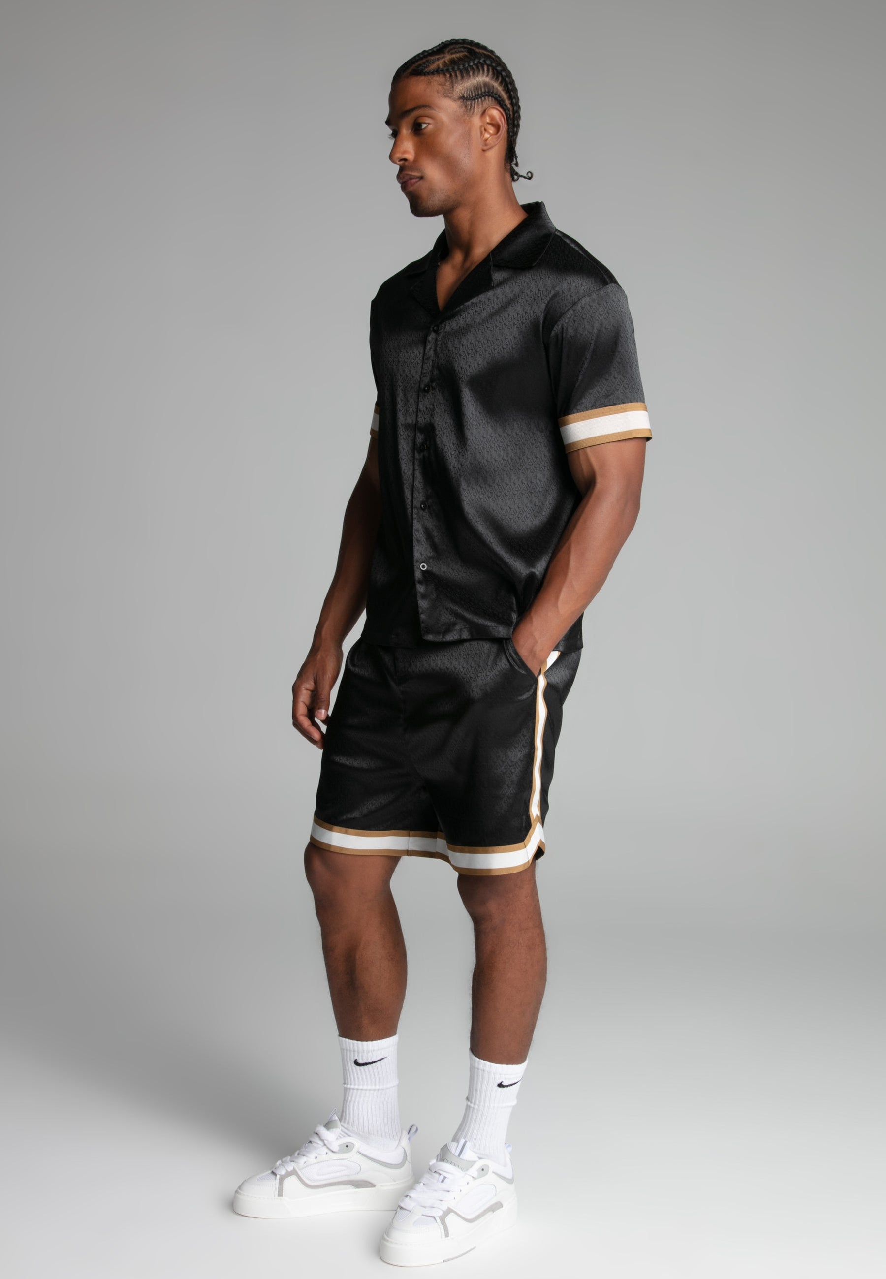 Black Resort Shirt (1)