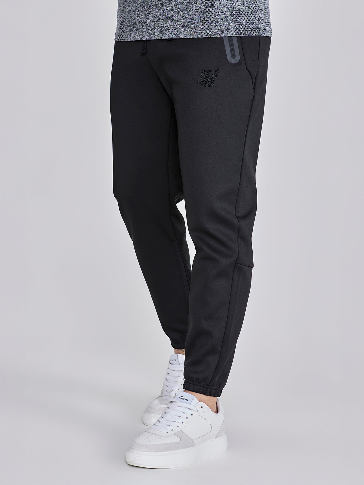 joggers / Tapered Joggers