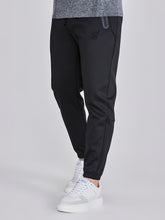 joggers / Tapered Joggers
