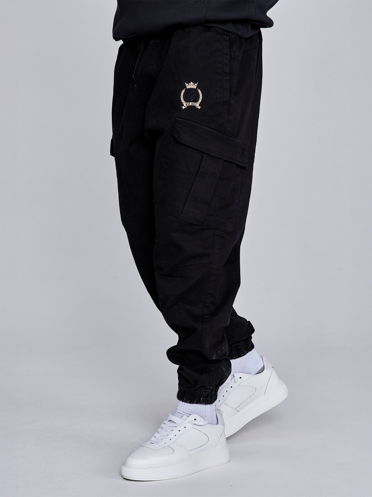 pants / Slim Fit Cargos
