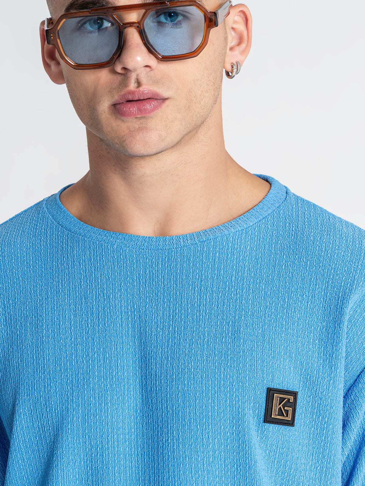 t-shirts / Light Blue Texture Tee