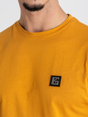 t-shirts / Yellow GK Plaque Tee