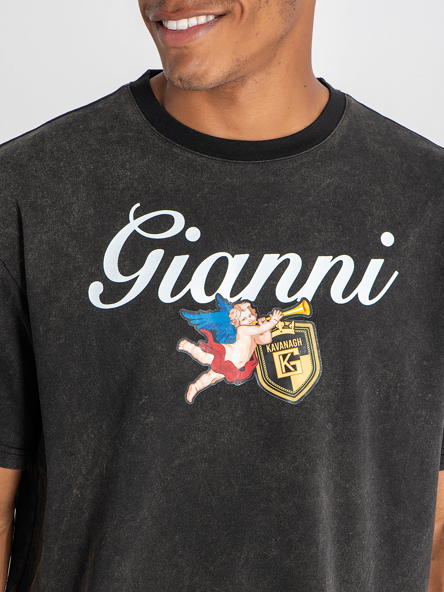 t-shirts / Black Trumpet Tee