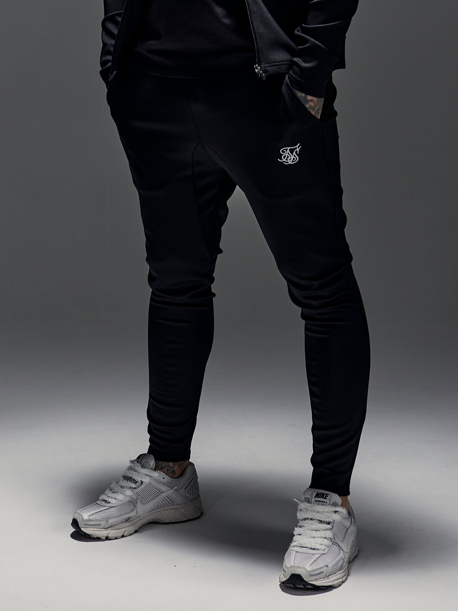 joggers / Essentials Poly Joggers