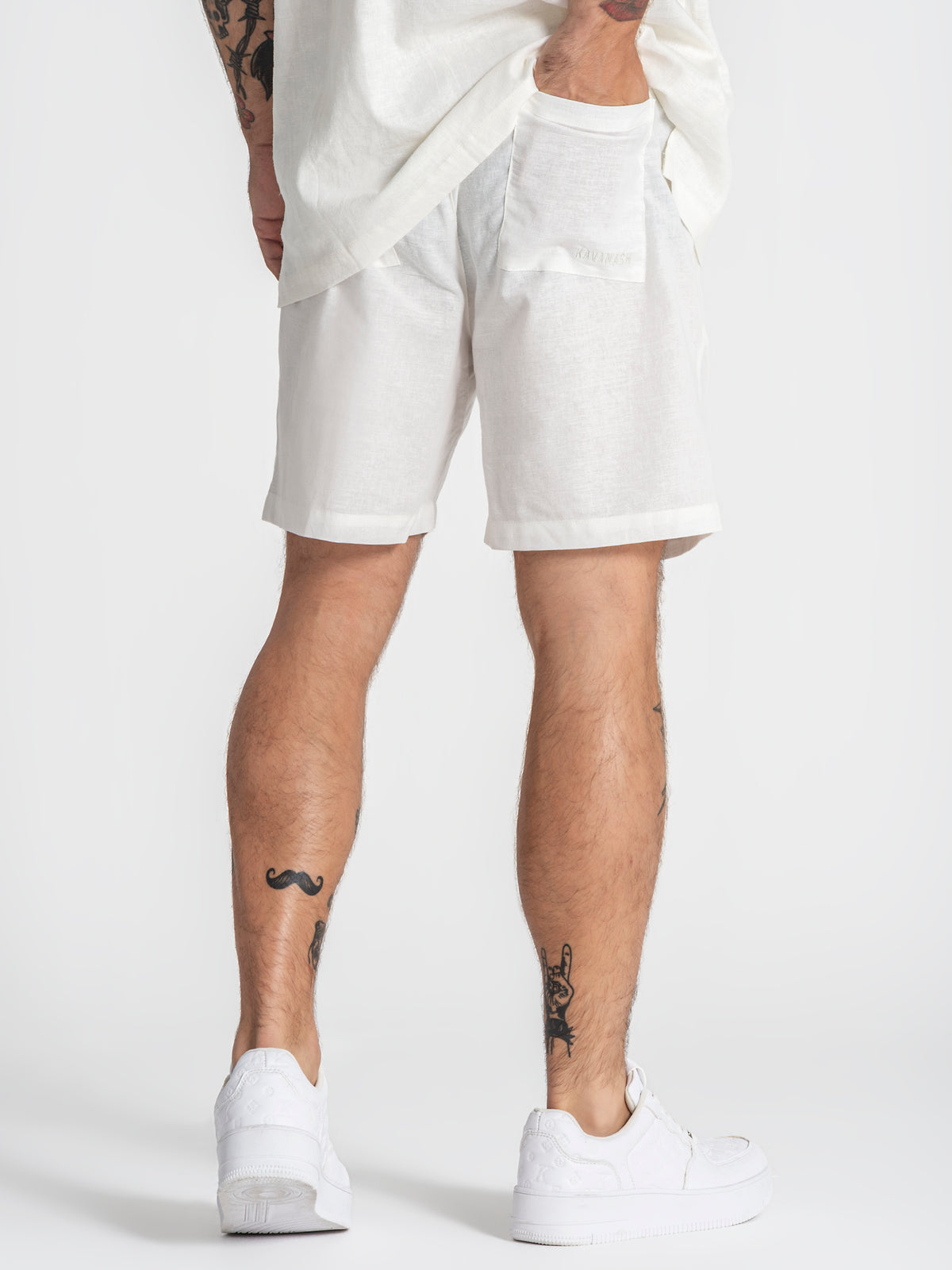 shorts / White Nature Linen Shorts
