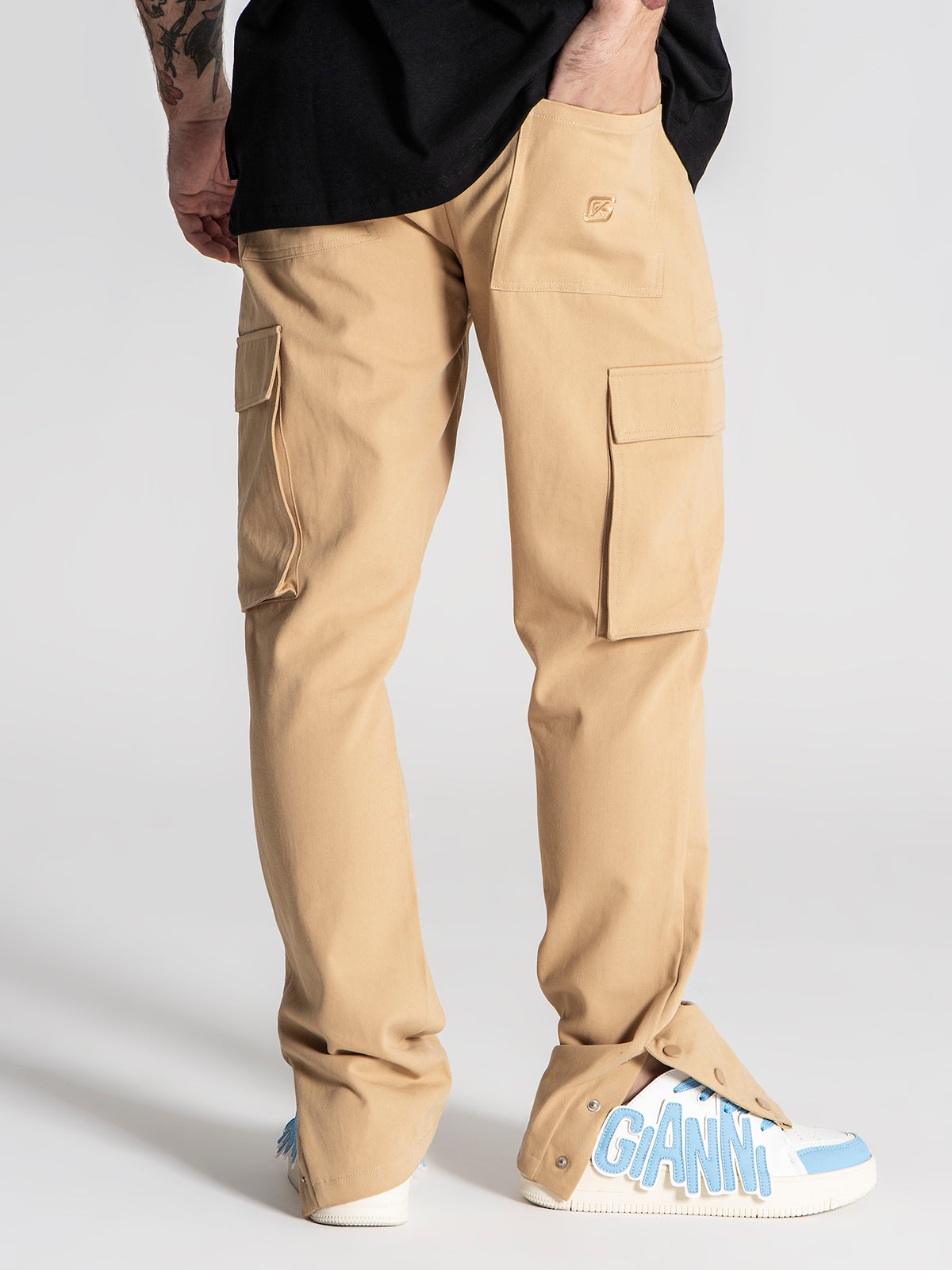 pants / Camel Explorer Cargo Pants