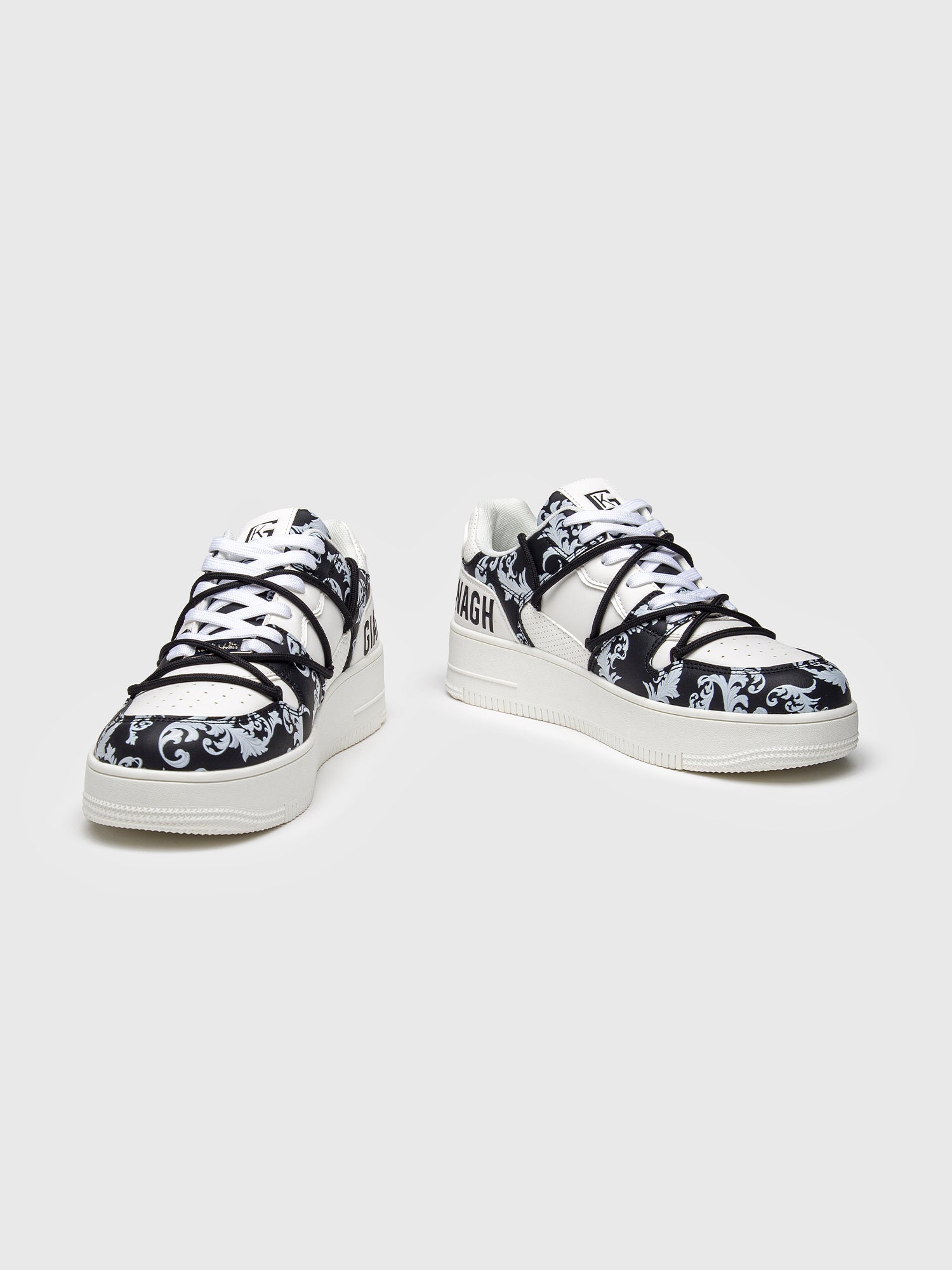 sneakers / Black Majestic Wrapped Sneakers