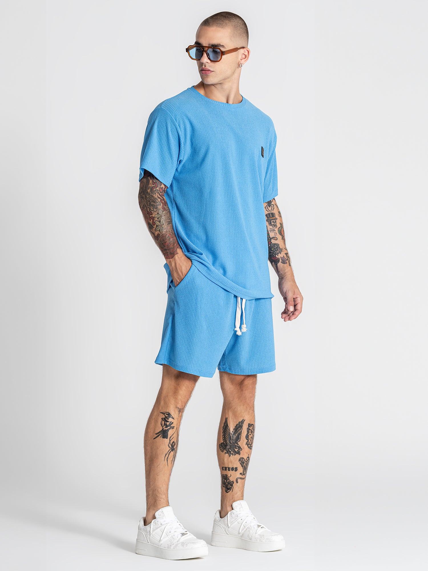 t-shirts / Light Blue Texture Tee