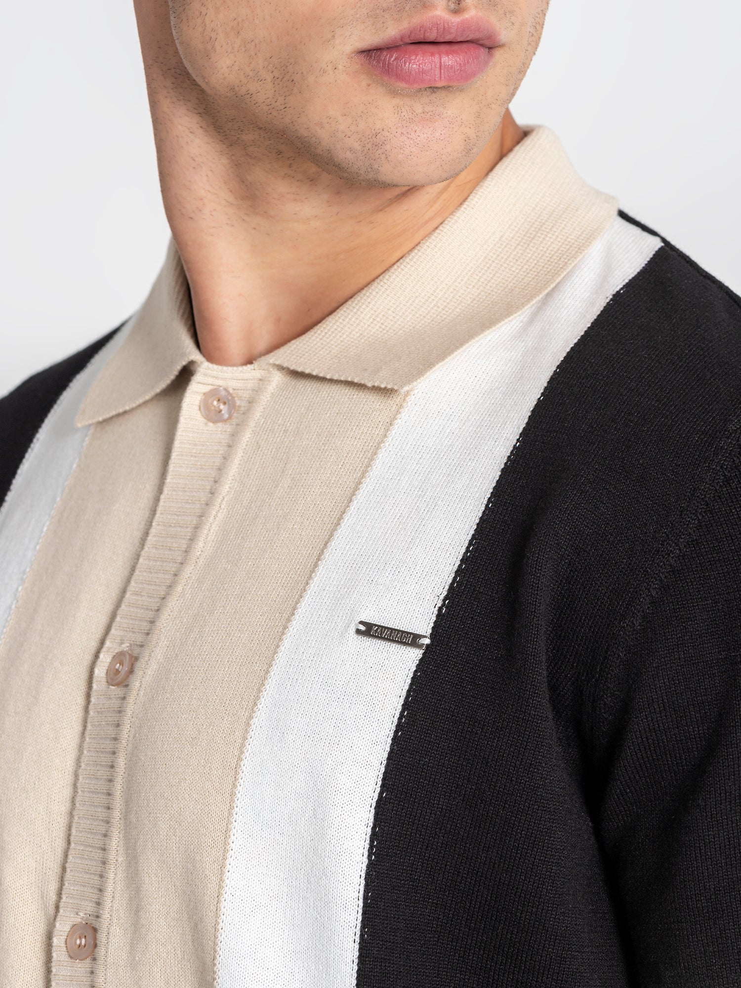 shirts / Black Tower Knit Shirt