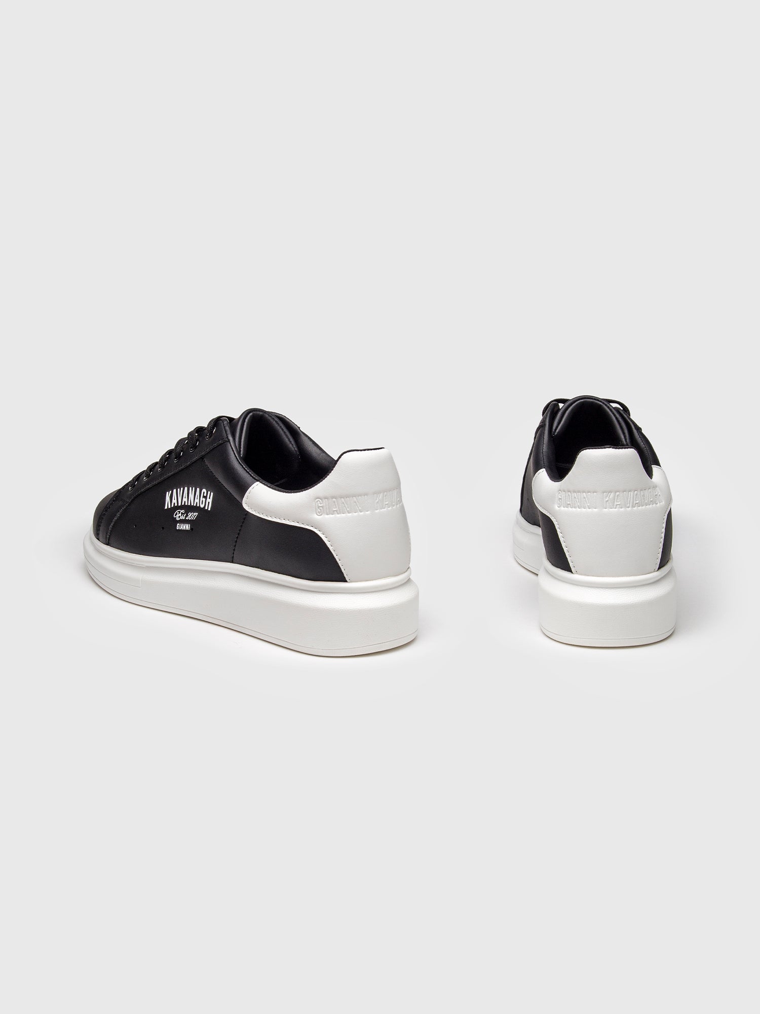 sneakers / Black Statement Upscale Sneakers