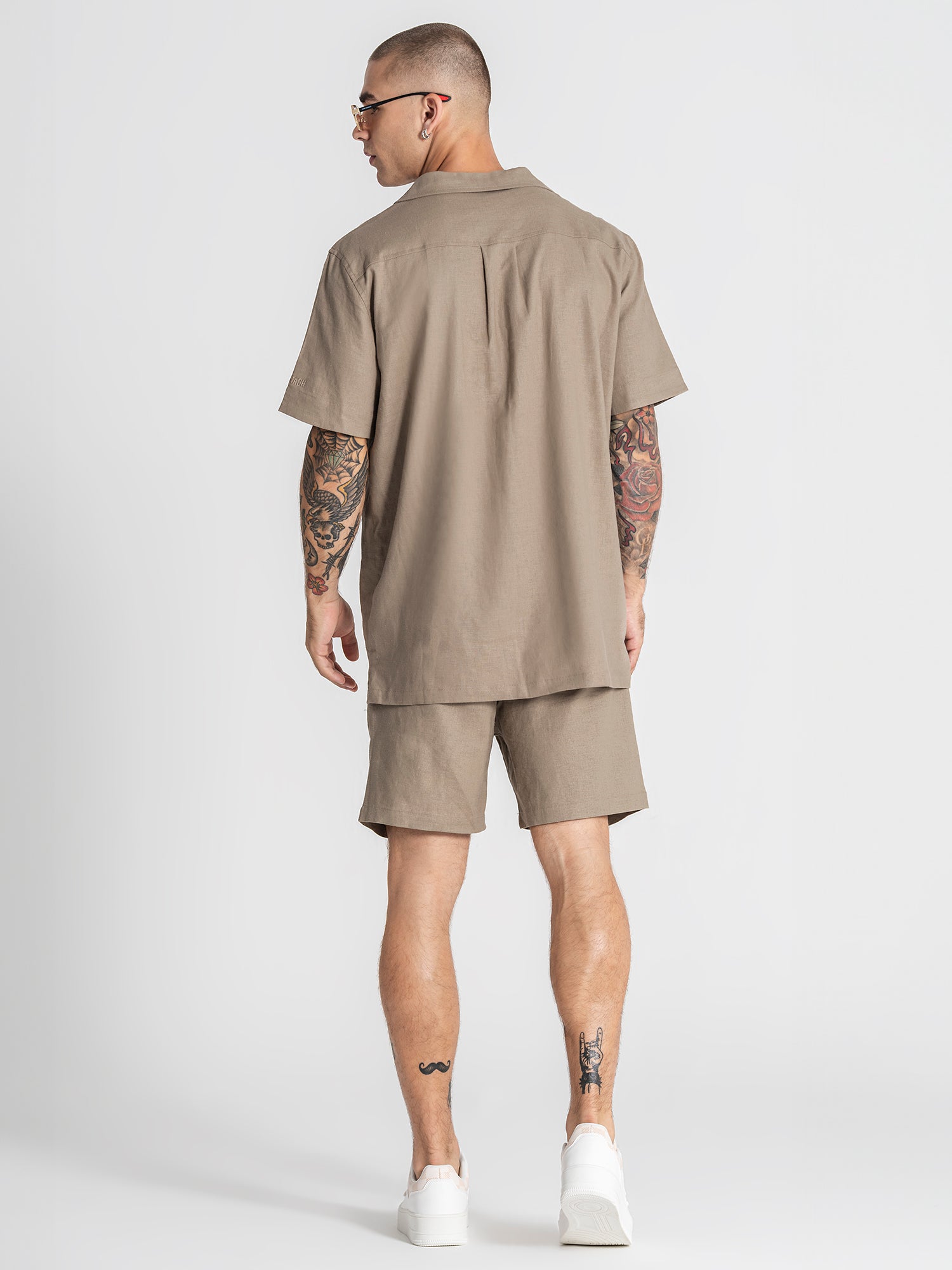 shirts / Taupe Nature Linen Shirt