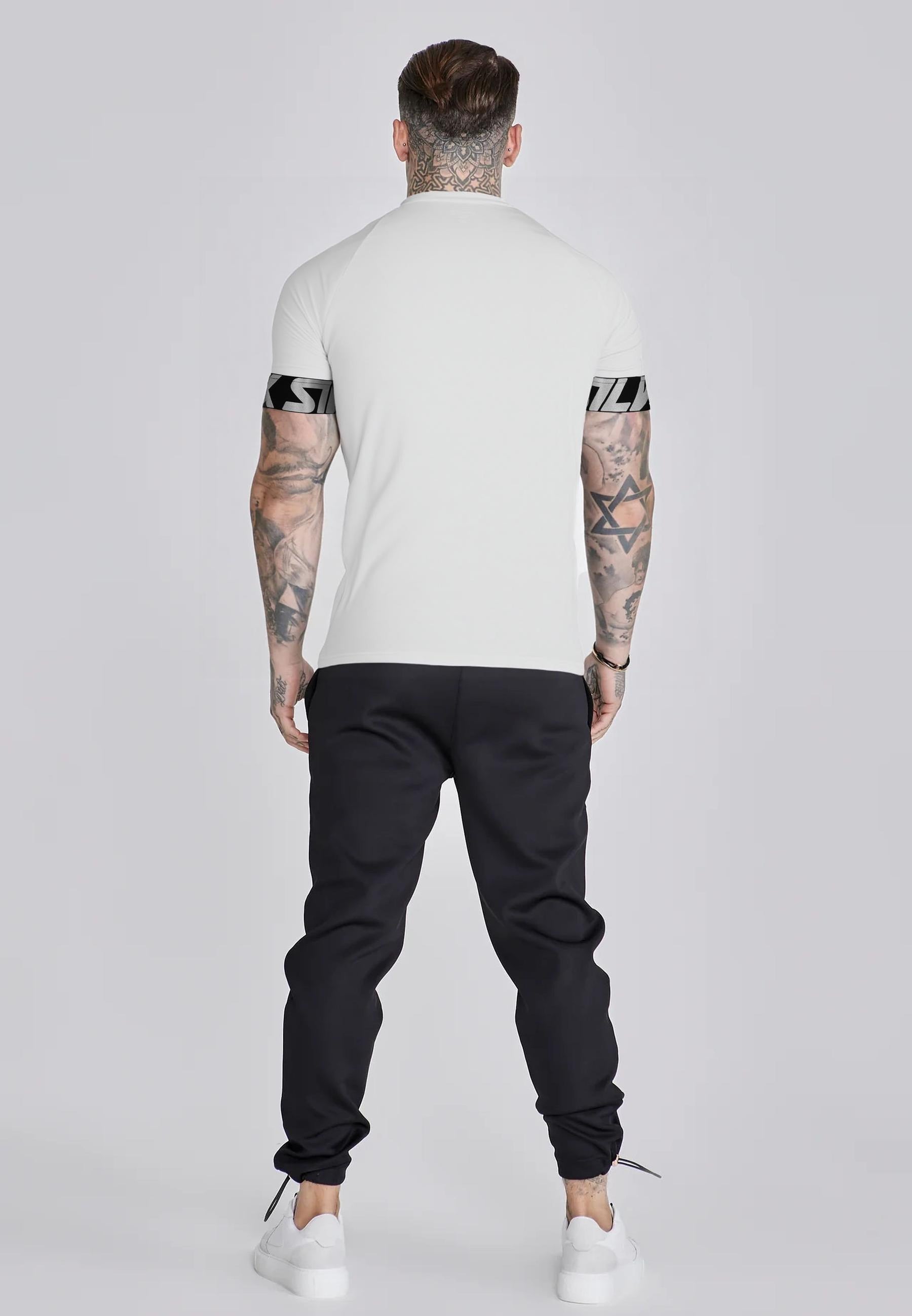 t-shirts / Tech T-Shirt