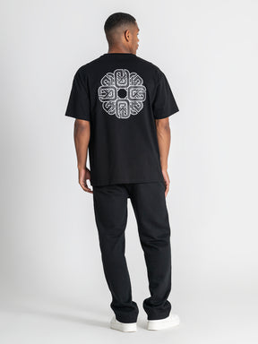 t-shirts / Black Structure Tee